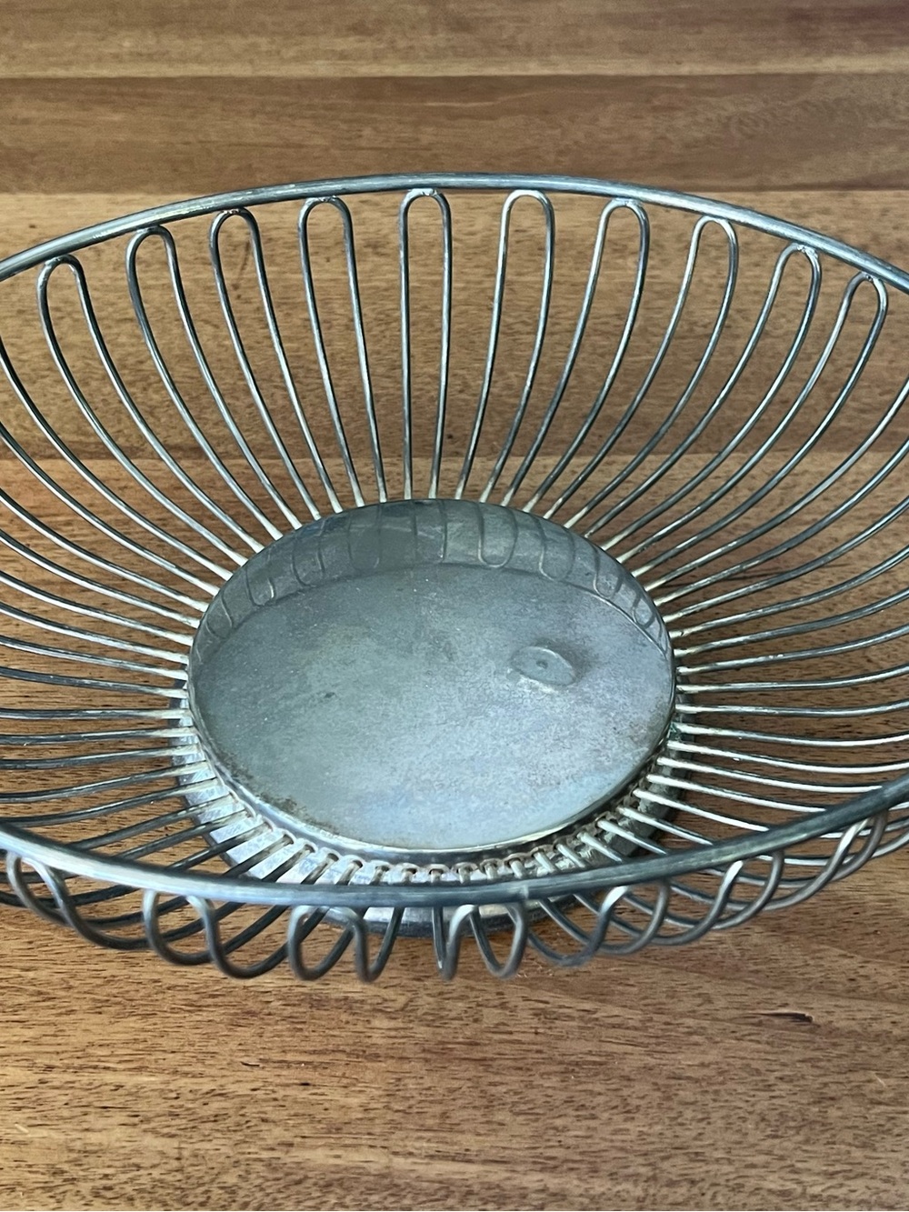 Vintage Godinger Wire Fruit Bowl - Silver plate Metal